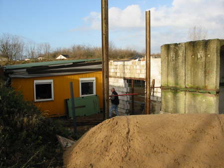 2004